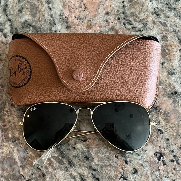 Ray-Ban Black and Gold Aviator Sunglasses - Picture 1 of 2